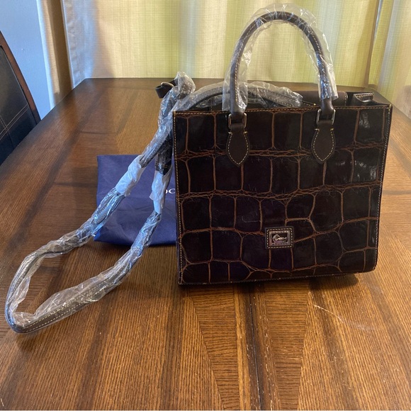Dooney & Bourke ‘Janine’ Crocodile Embossed Satchel NWT - Contemporary Classic - Picture 4 of 13